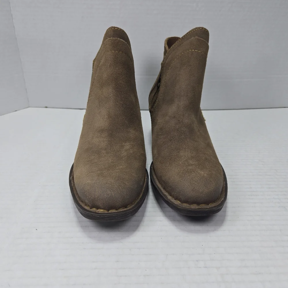 Born Malta II Zip-up Chelsea Taupe Distressed Taupe Ankle Booties Boots Size 6.5 - Picture 4 of 11